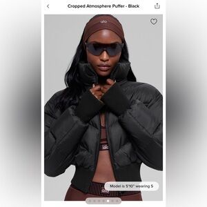 Brand new with tags! ALO Yoga Black Cropped Atmosphere Puffer, Size L